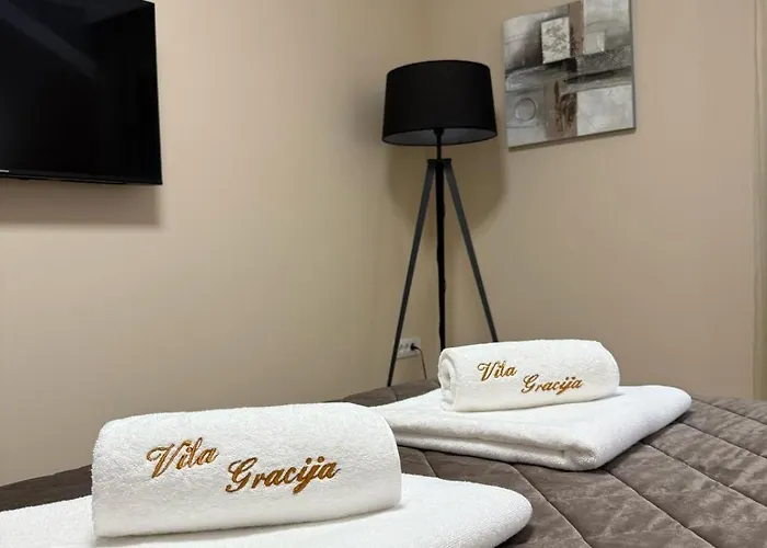 Gracija * 阿然德洛维克